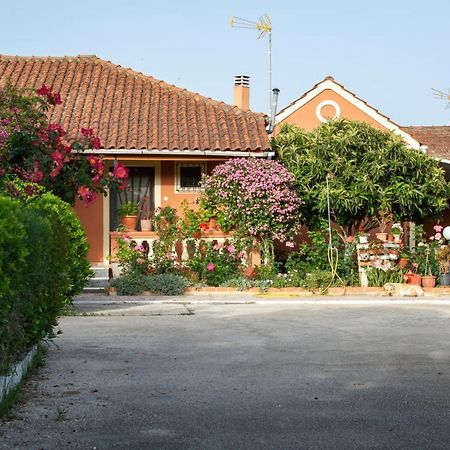فيلا Rose Garden Melíkia المظهر الخارجي الصورة